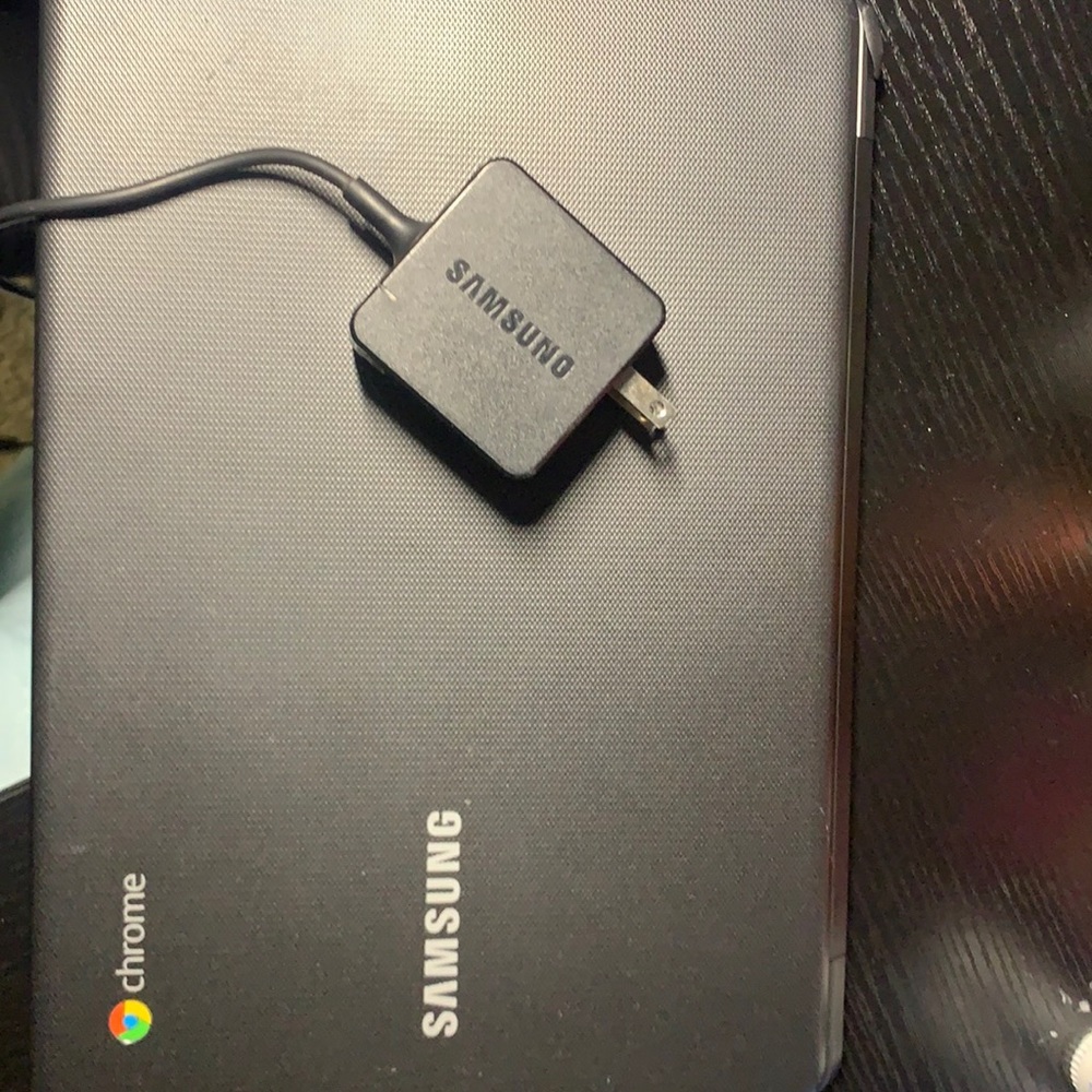 Samsung - 11.6" Chromebook - Intel Celeron - 2GB RAM